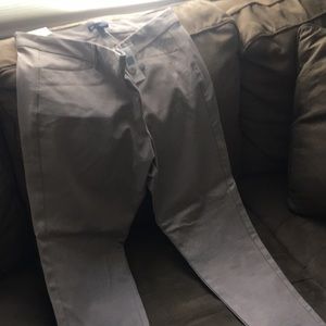 Gap slim city crop pants.  New with tags
